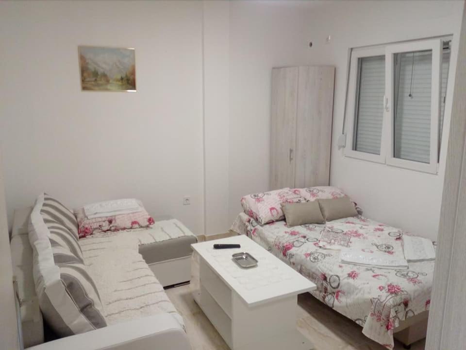 Apartmani M&V 苏托莫雷 外观 照片